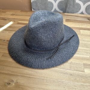 14th & Union Heather Gray Knit Fedora with Slim Leather Tie